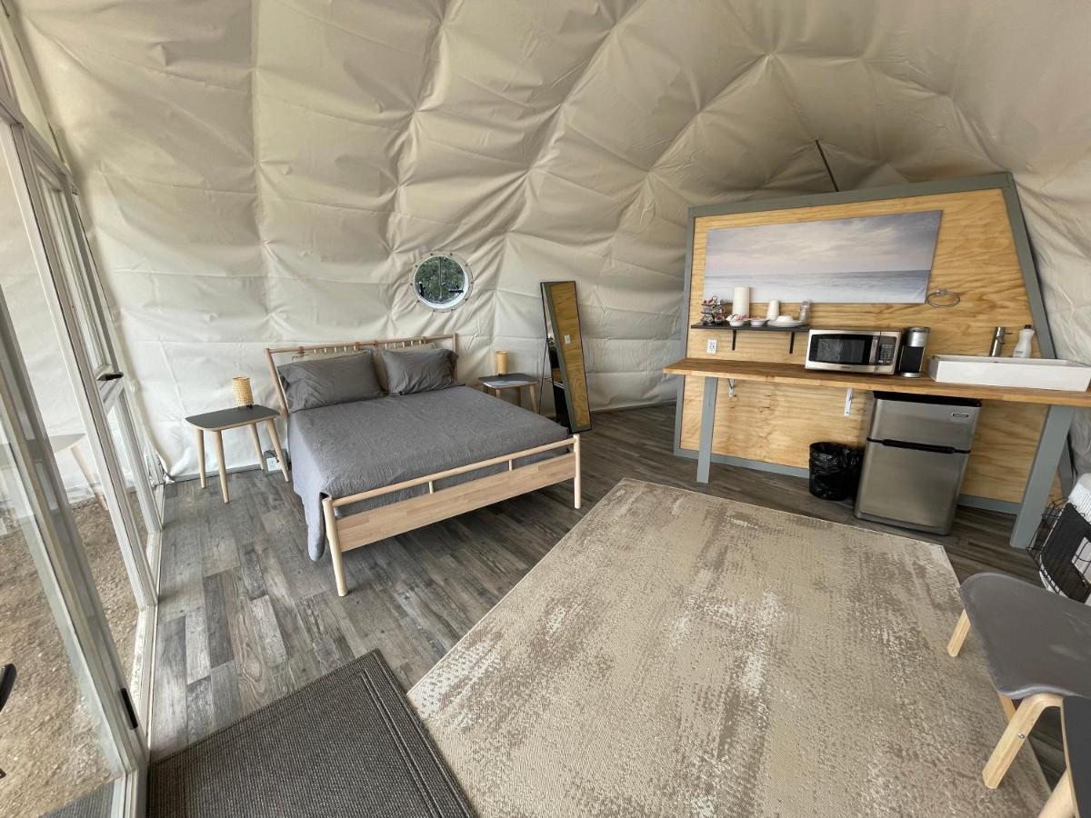 Canyon Rim Domes - A Luxury Glamping Experience!! Монтичелло Экстерьер фото